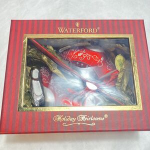 Waterford Holiday Heirloom Ice Dancing Skates Pair Glass Ornaments 144271 w Box